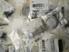 Everbilt Hardware Bulk Lot Seals Screws Clips Pins Bolts Roughly 11 Pounds