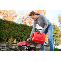 Scepter 5 Gallon Smart Control Red Gas Can with Easy-Flo Spout Dual Handle