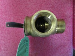 3/4″ Apollo Safety Relief Valve 30psi Bronze 10-407-05 – New in Box