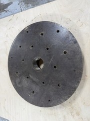 Lathe Face plate 10” diameter unsure of treads hole measures about 1.5”