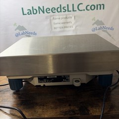 Mettler Toledo XS104/FACT Analytical Balance w/ power supply Excellent Condition