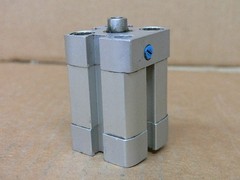 Festo Aen-16-10-I-P-A Compact Air Cylinder