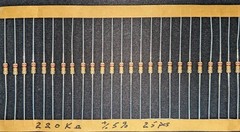 220 K Ohm 1/4 WATT 5% Carbon Film Resistor, (25 pcs) NOS