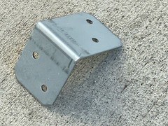 Sandbaggy 2″ x 1-1/2″ x 1-3/8″ Galvanized Angle Bracket (90°)
