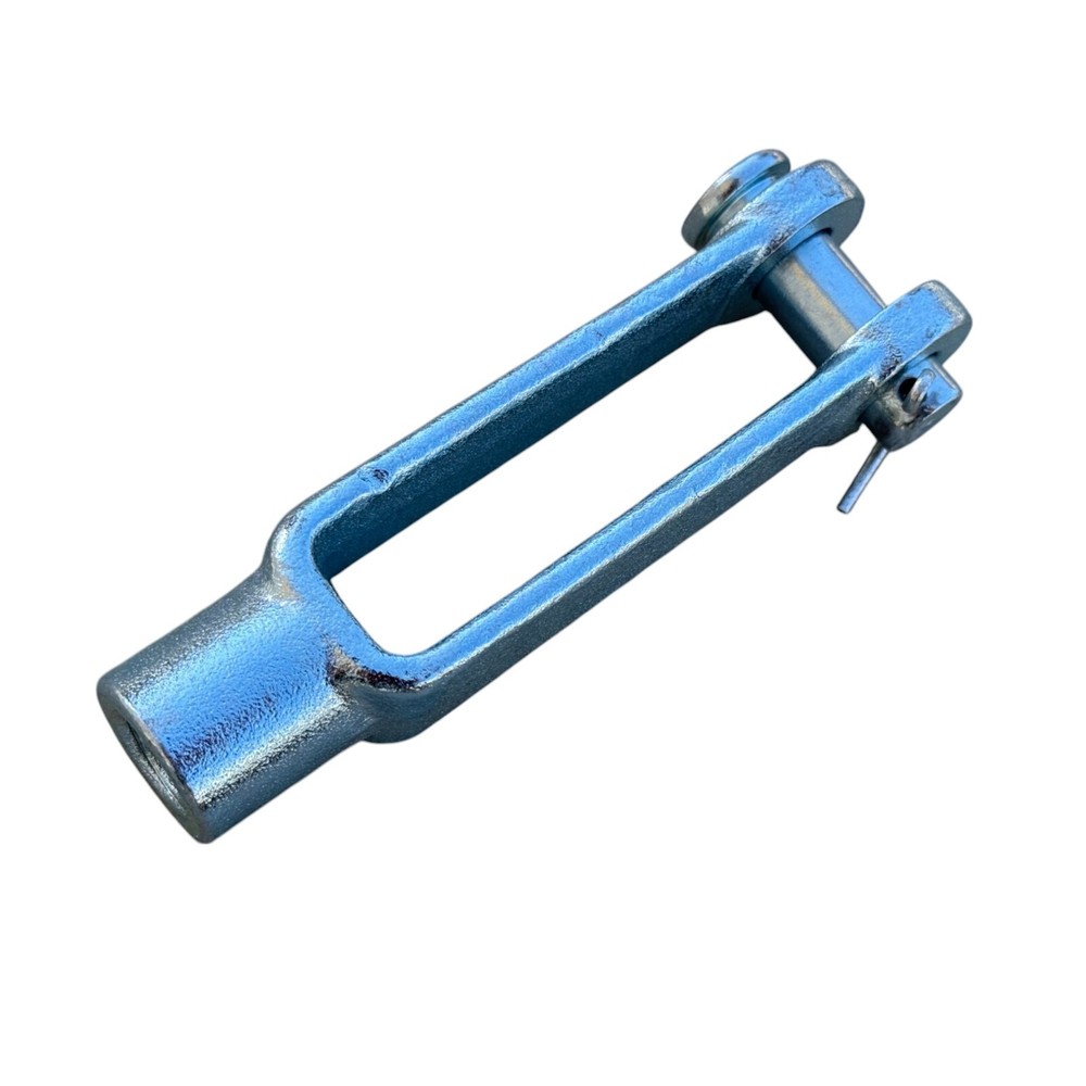Sandbaggy 5/8″-18 Adjustable Yoke End – Galvanized [Pins Included]