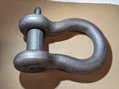 CM Columbus McKinnon USA 12TON 1 1/8inch SCREW PIN SHACKLE,
