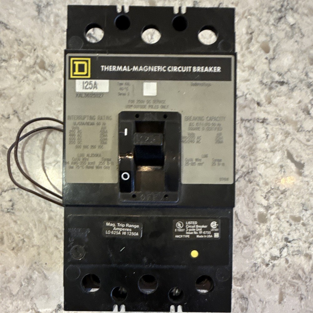 Square D HGL HGL36125 125A 3-Pole 600Vac Molded Case Breaker Thermal-Magnetic