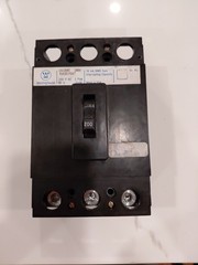 Westinghouse CA3200X 3Pole 200Amp 240Vac Bolt-On Circuit Breaker, Fresh Takeout