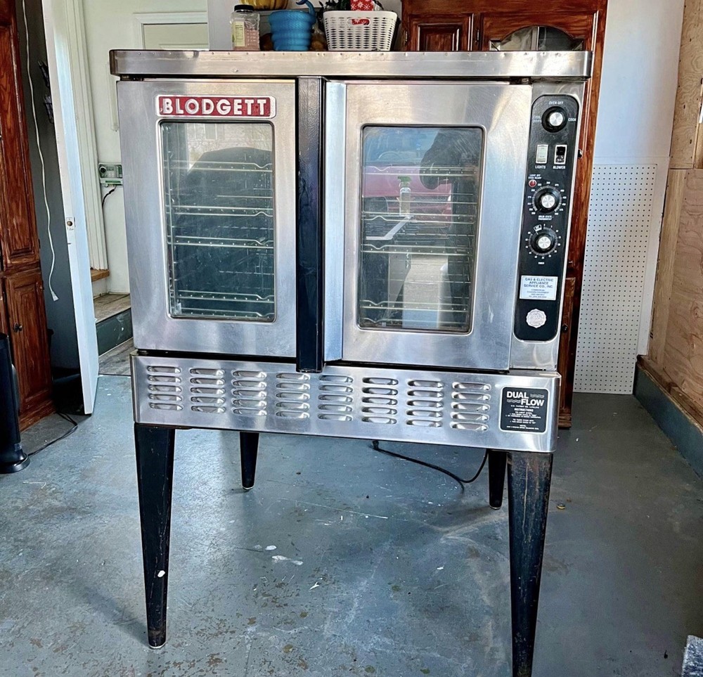 Blodgett DFG-100 Full-Size Gas Convection Oven – Single Deck, Manual Controls
