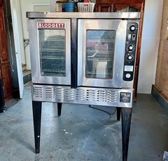 Blodgett DFG-100 Full-Size Gas Convection Oven – Single Deck, Manual Controls