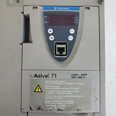 Telemecanique ATV71HD22N4Z Altivar 71 AC VS Drive 30 HP 22kW 480V V1.2IE18