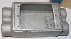 2 NEW EATON CROUSE-HINDS CONDULET FSCD-1/FSCD1 SINGLE-GANG FSC DEVICE BOX! 1/2″