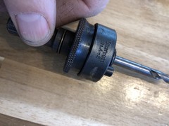 The L.S. Starrett Co. A-2 A2 Hole Saw Arbor Shank W 1/4″ Drill Bit Good Cond.