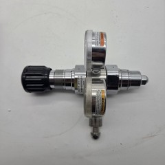 Specialty Gas 2 Gauge Two Stage High Purity Gas Regulator 3000PSI Max Lot Of 2