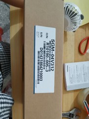 1PC New Yaskawa SGM-04V312 SGM04V312 Servo Motor In Box