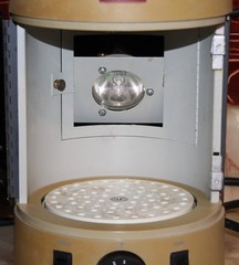 Dentsply/York Division Triad 2000 VLC Light Curing Unit For Parts/Repair, *READ*