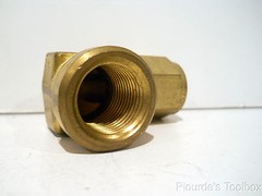 New Crawford Brass 1/2″ Tube OD x 1/2″ FNPT Adapter Elbow Fitting, B-810-8-8