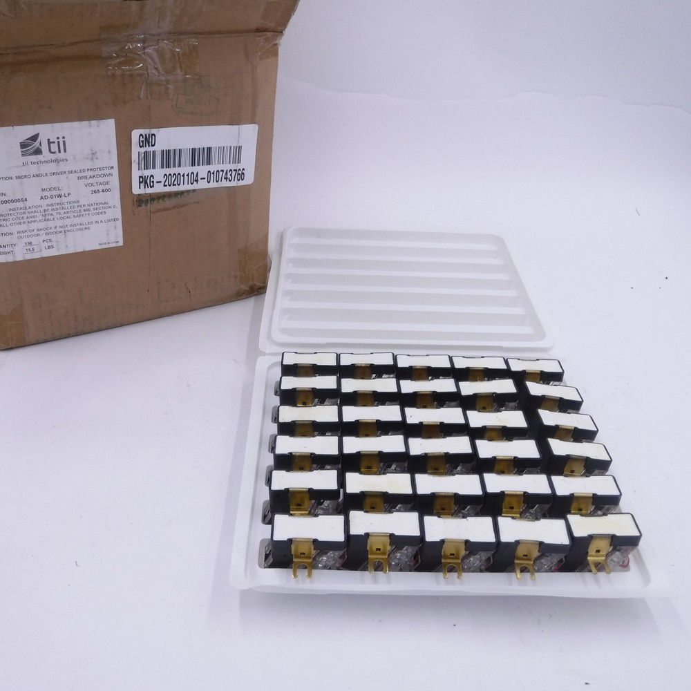 30 Pack TII TECHNOLOGIES SEALED Surge Arrester -ANGLE DRIVER 265-600V AD-01W-LP