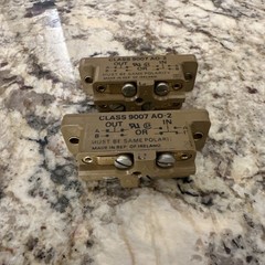 2x Square D 9007-AO2 Limit Switch NEW WITHOUT BOX – FAST SHIPPING