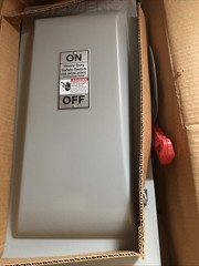 Siemens HF323N 100-Amp 3 Pole 240-volt 4 Wire Fused Heavy Duty Safety Switch