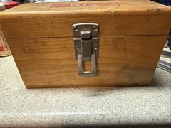 COMPLETE Vintage BARBER COLMAN Impressor 934-1 Hardness Tester Kit Wooden Case