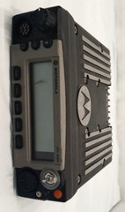 Motorola XTL5000 M20URS9PW1AN Dash Mount Radio Silver Head Same As Picture