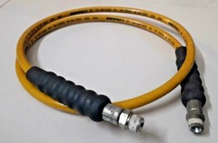 Enerpac HC7206 Hydraulic Hose 6 Ft. 3/8″ NPT 700 Bar/ 10,000 PSI