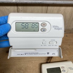 2X Emerson 1F86-344 Non-Programmable Thermostat for Single-Stage Systems