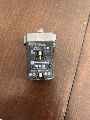 Telemecanique Z-BW06 Pilot Light w ZB2-BE101 BE102 Contact Blocks 22mm