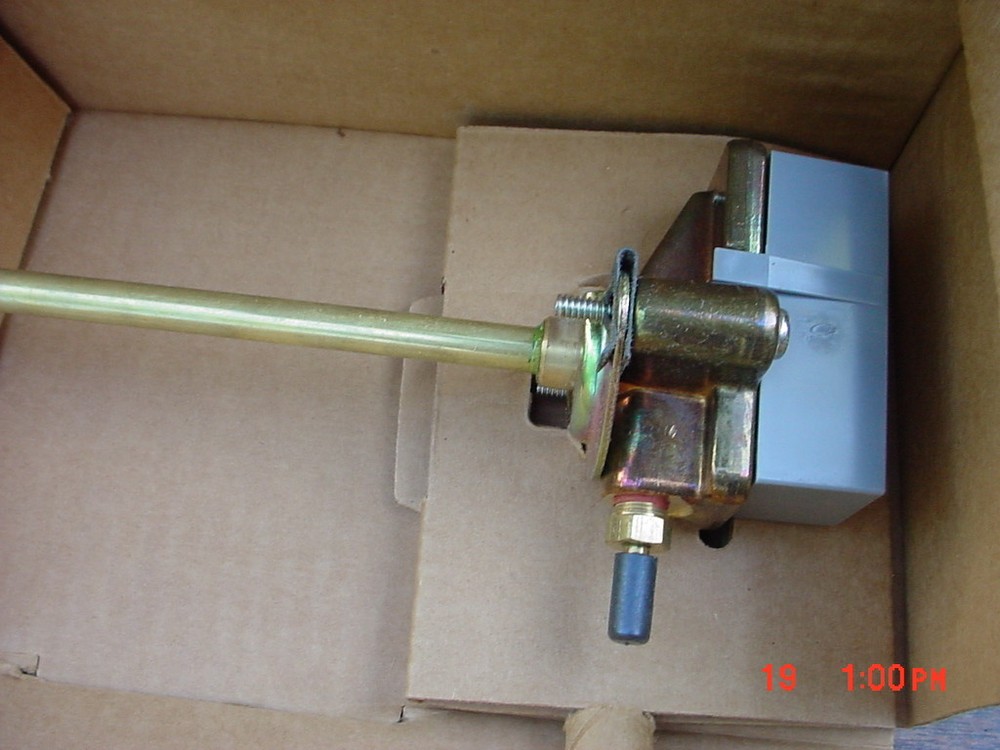 Honeywell LP914A 1060 5 Insertion Temperature Sensor -40 to +160