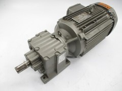 SEW-EURODRIVE R27DRN100L4 230/460V 8.30/4.15A NSNP