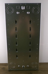 Eaton BRP30L200G 200A Main Lug Load Center 30 Spaces 60 Circuits S7