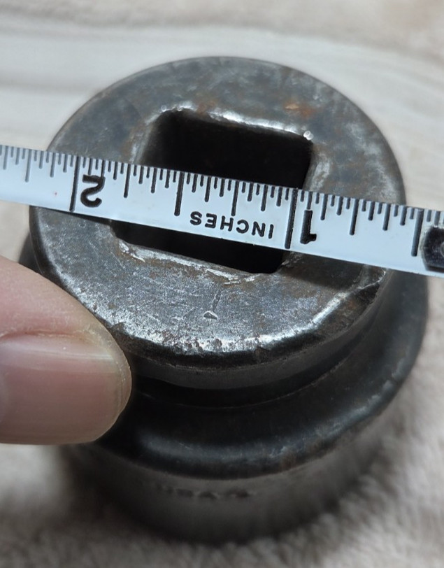 Snap-on 6-point 3/4″ Drive Shallow 1-1/2″ Impact Socket – IM482
