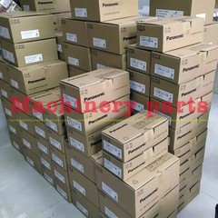 Brand New MHMD042G1U Original In Box AC Servo Motor Expedited Shipping