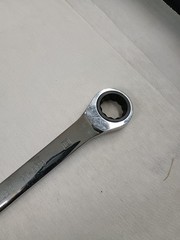 Stanley 16mm x 18mm Box End Reversible Ratcheting Wrench 91-598