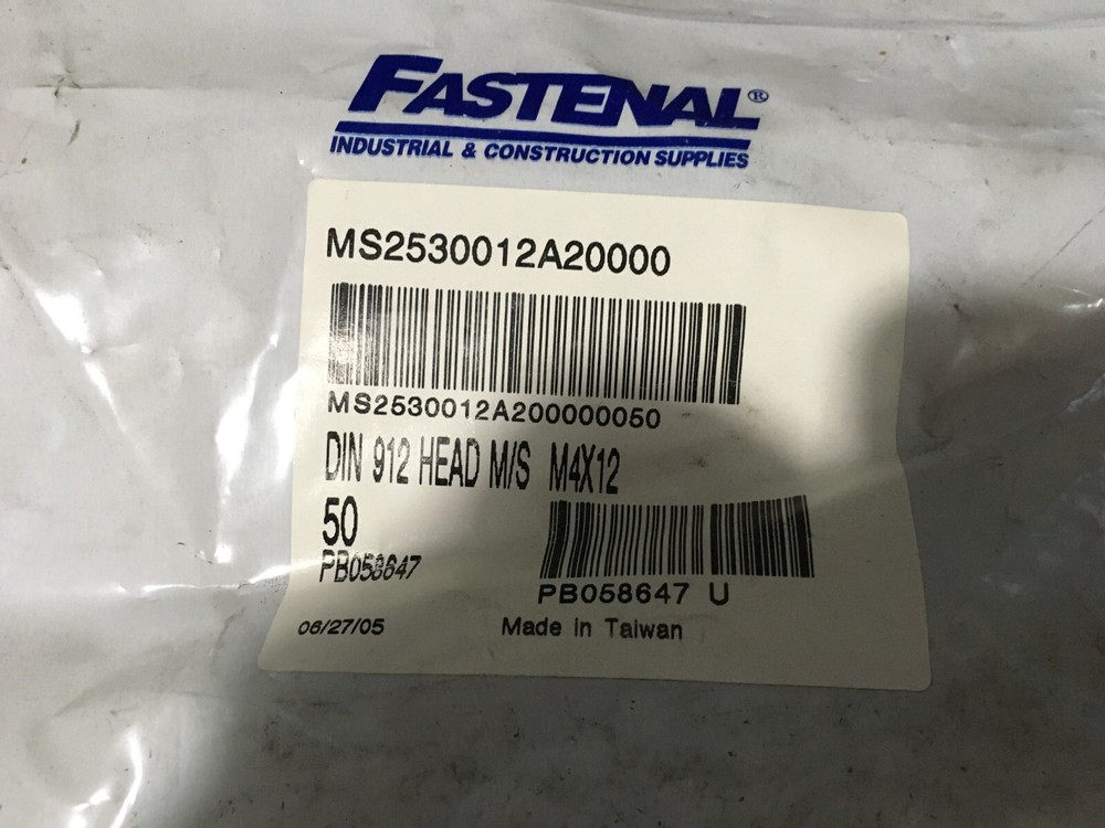 (50) M4-0.7 x 12mm ISO 4762/DIN 912 Hex Drive Grade A2-70 Stainless Steel Socket