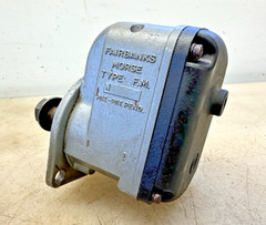 3hp ZC FAIRBANKS MORSE TYPE J1B2 MAGNETO Ser No. 924711 FM ZC GAS ENGINE J
