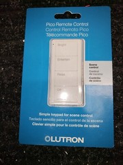 Lutron Pico Control – 4-Button Any Room RELAX Scene White PJ2-4B-GWH-P03 Caseta