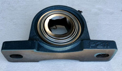 Premium 1-1/2″ Square Bore GW211PPB3 Disc Bearing 2-Bolt Pillow Block Flat Base