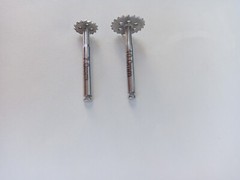 New 2pcs Set of Dental Implant Saw Disk Cutting tool 7mm 10mm 0.3mm disk Latch