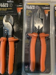 NEW Electrician Starter Kit Fluke 381 Fluke 177 Milwaukee M18 Klein Tools