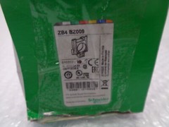 SCHNEIDER ELECTRIC ZB4BZ009 MOUNTING COLLAR PKG OF 7 NSMP