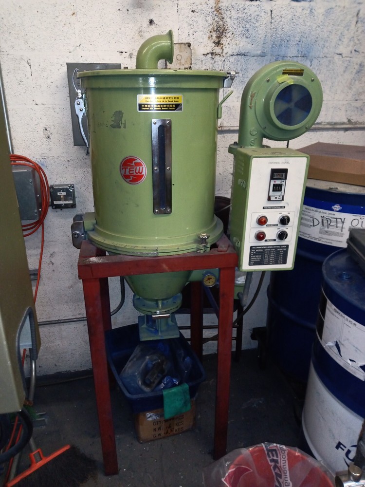 MATERIAL DRYERS & METAL STANDS, TWO SETS
