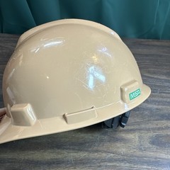 MSA Tan V Gard Construction Safety HARD HAT 4 PT Ratchet Suspension Medium