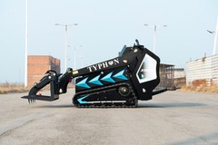 Hydraulic Wood Grapple Grabber Attachment For TYPHON STOMP X1300 Mini Skid Steer