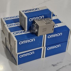 Omron HB3A Timer, 100/110/120Vac, 0.5s To 100h – NOS