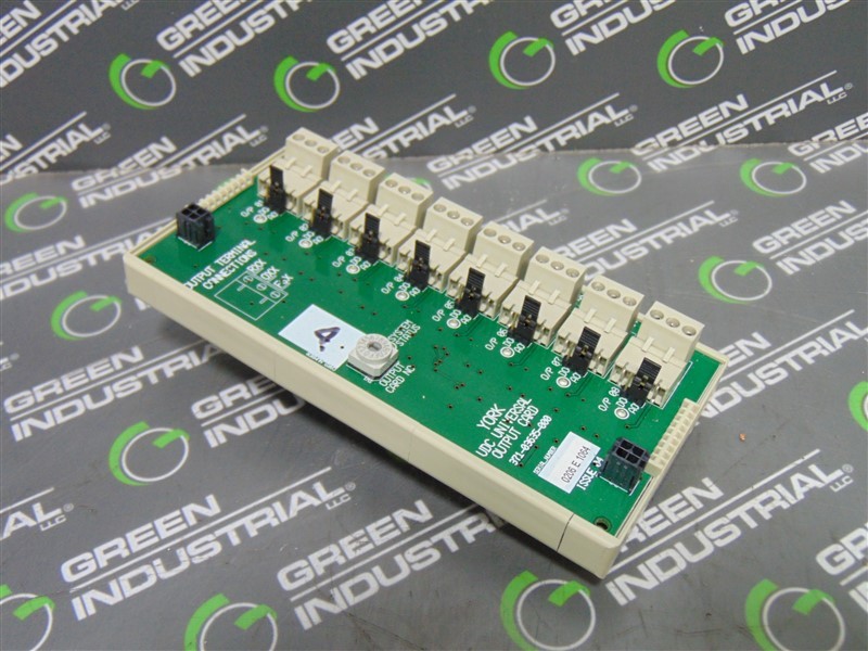 USED York 371-03635-000 UDC Universal Output Card Issue 04
