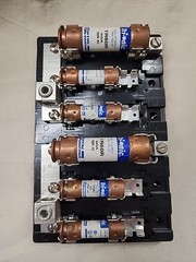 Marathon RH63C3L 73635 Fuse Block With 30A & 60A Fuses