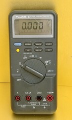 Fluke 87 True RMS Multimeter Tested Working -No Test Leads