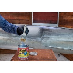Flex Seal Liquid Clear 32 Oz. Liquid Rubber Sealant Coating